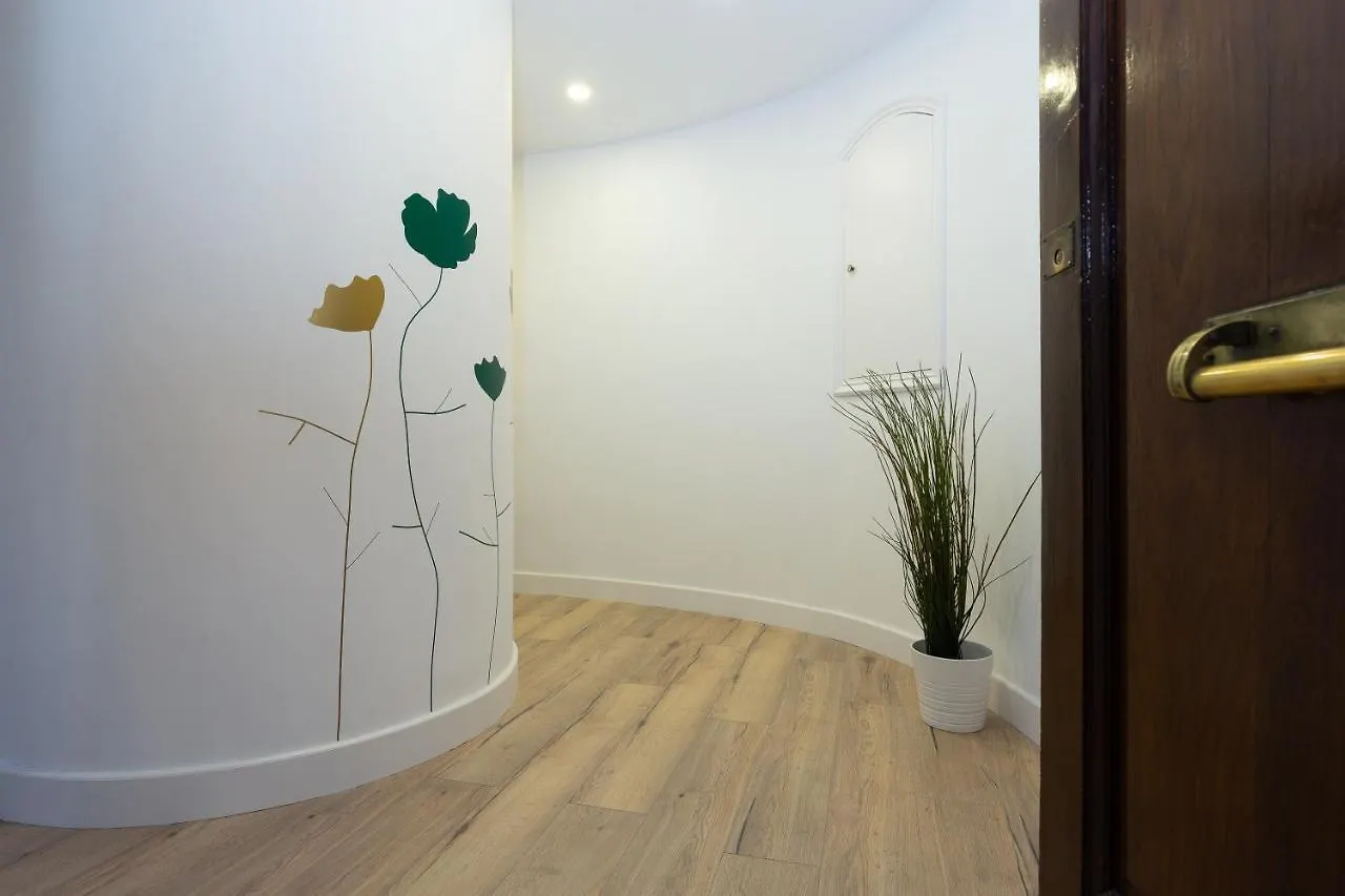 Casa Cosi - Eixample 4 Apartment Barcelona 0*,